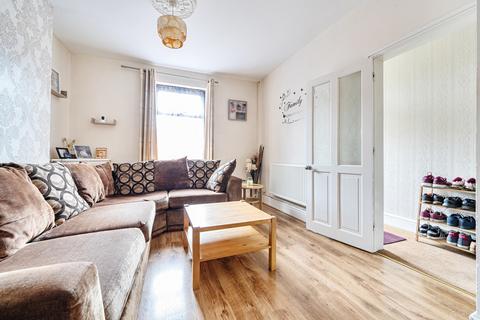 2 bedroom end of terrace house for sale, Melbourne Street East, Gloucestershire GL1