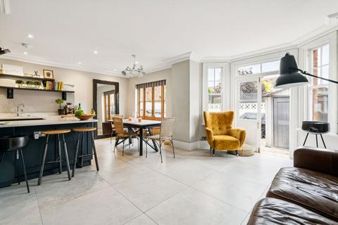 undefined, Springfield Meadows, Weybridge KT13