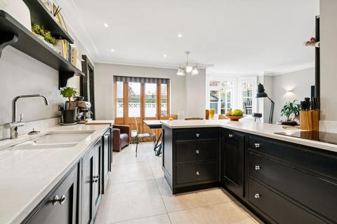 undefined, Springfield Meadows, Weybridge KT13