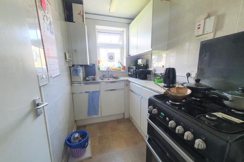 undefined, Gants Hill, Essex, IG4