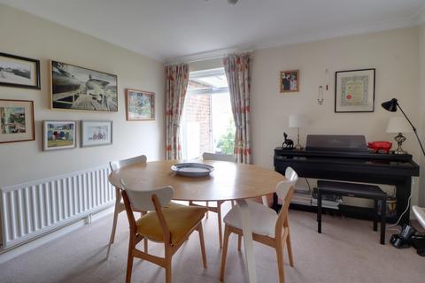 undefined, Headingley Close, Stevenage SG1
