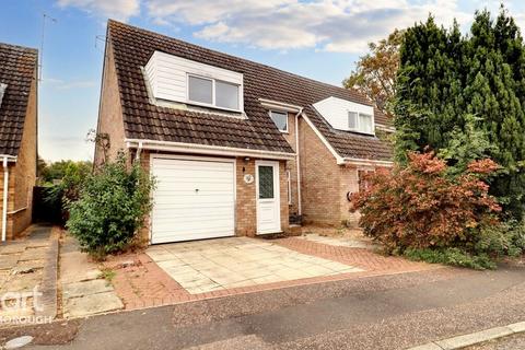3 bedroom semi-detached house for sale, Tollgate, Bretton