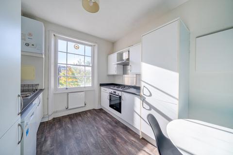 3 bedroom flat for sale, Lorrimore Road, London, SE17