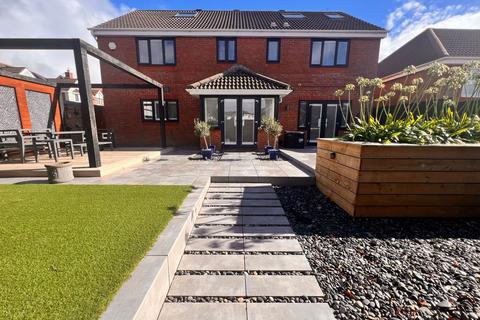 undefined, Heol Pearetree, Rhoose, CF62