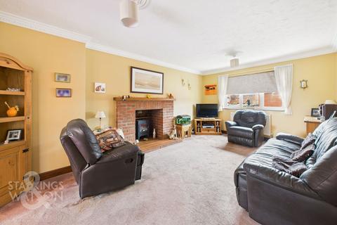 undefined, The Leas, Lowestoft