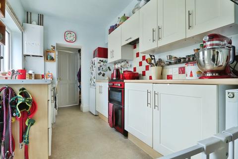 undefined, Railway Villas, Maltkiln Road, Barton-Upon-Humber, Lincolnshire, DN18 5JX