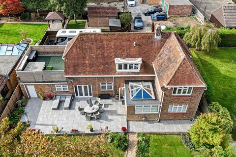 undefined, Maidstone Road, Chatham, ME5