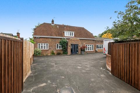 undefined, Maidstone Road, Chatham, ME5