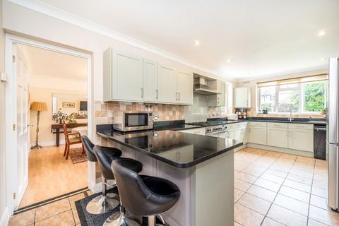 4 bedroom semi-detached house for sale, Leigham Drive, Isleworth TW7