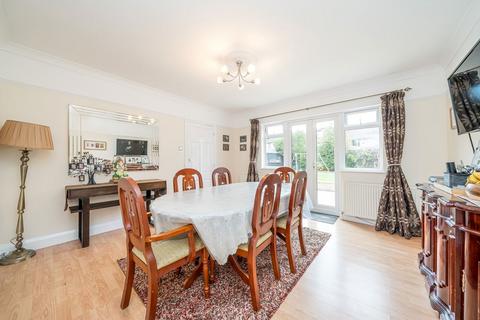 4 bedroom semi-detached house for sale, Leigham Drive, Isleworth TW7