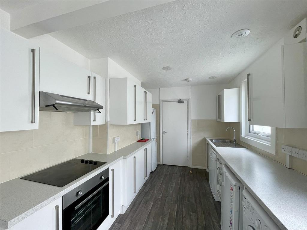 Kitchen.jpg