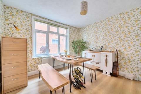 3 bedroom bungalow for sale, Fair Oak Road, Eastleigh, Hampshire, SO50