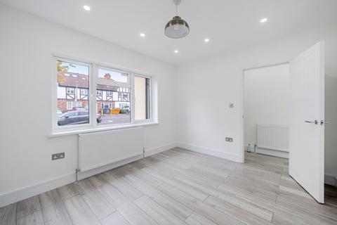 undefined, Alberta Avenue, Cheam, Sutton, Surrey, SM1