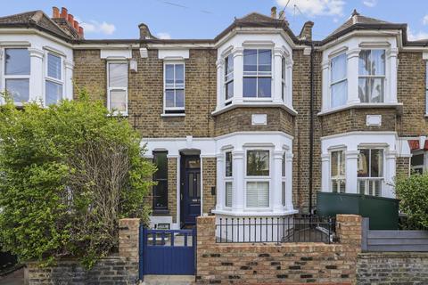 86 Twickenham Road, London, E11 4BW