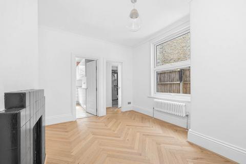 86 Twickenham Road, London, E11 4BW