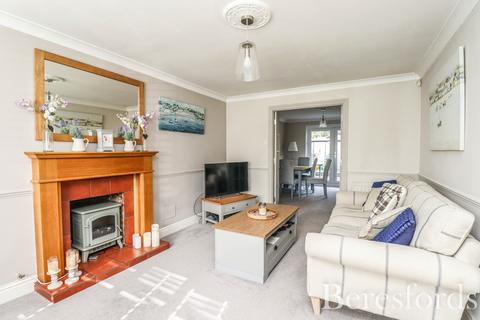 4 bedroom detached house for sale, Pavitt Meadow, Galleywood, CM2