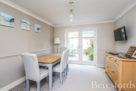 4 bedroom detached house for sale, Pavitt Meadow, Galleywood, CM2
