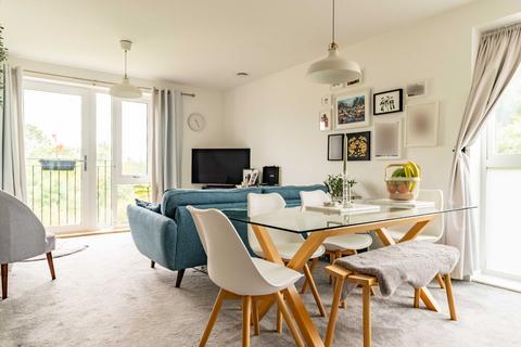 2 bedroom apartment for sale, Barnes Wallis Way, St. Albans AL2