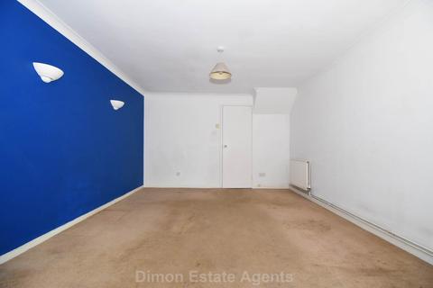 undefined, Cheriton Road, Gosport