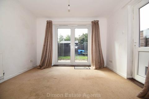 2 bedroom end of terrace house for sale, Cheriton Road, Gosport