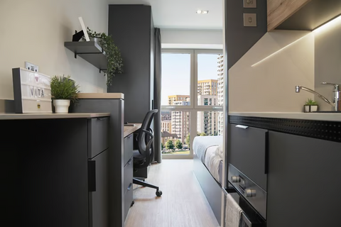 1 bedroom in a house share to rent, Loampit Vale, London SE13