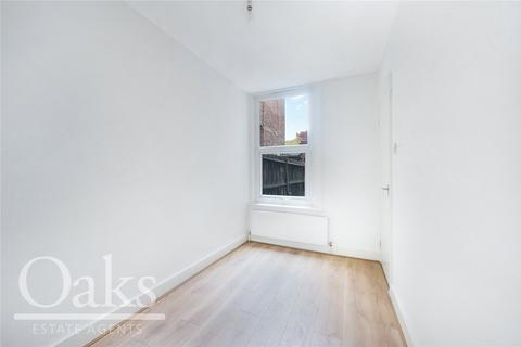 Flat 1, 19 Sangley Road, London, SE25 6QT
