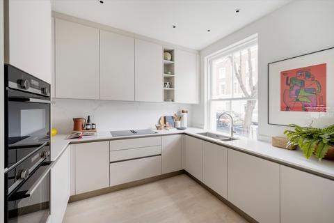 undefined, Queensdale Road, London, W11