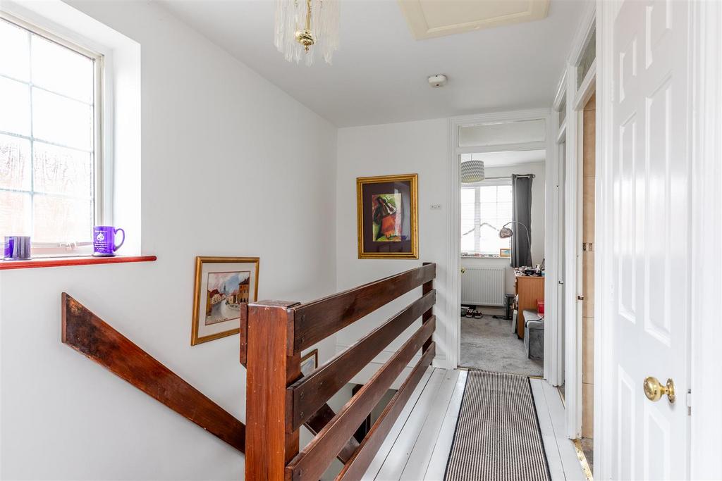 Parkers Close, Brentry Landing.jpg