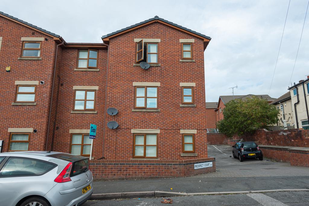 1 bedroom flat for sale