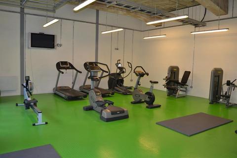Studio for sale, Lake Shore Drive, Bristol