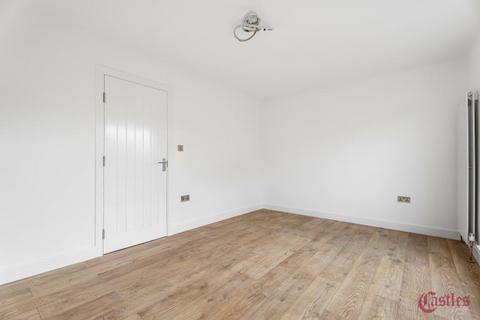 undefined, Castle Close, Hackney, E9