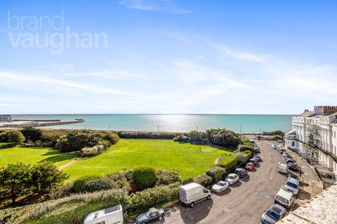undefined, Lewes Crescent, Brighton, East Sussex, BN2