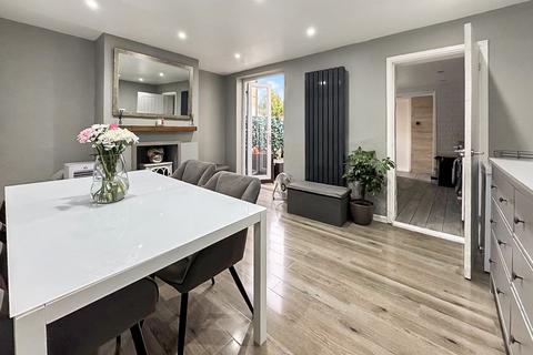 High Dewar Road, Rainham, Gillingham, ME8
