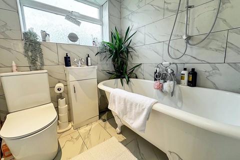3 bedroom terraced house for sale, High Dewar Road, Rainham, Gillingham, ME8