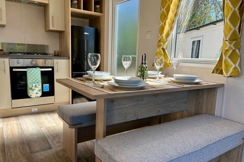 2 bedroom park home for sale, Yorkshire Dales Country And Leisure Park