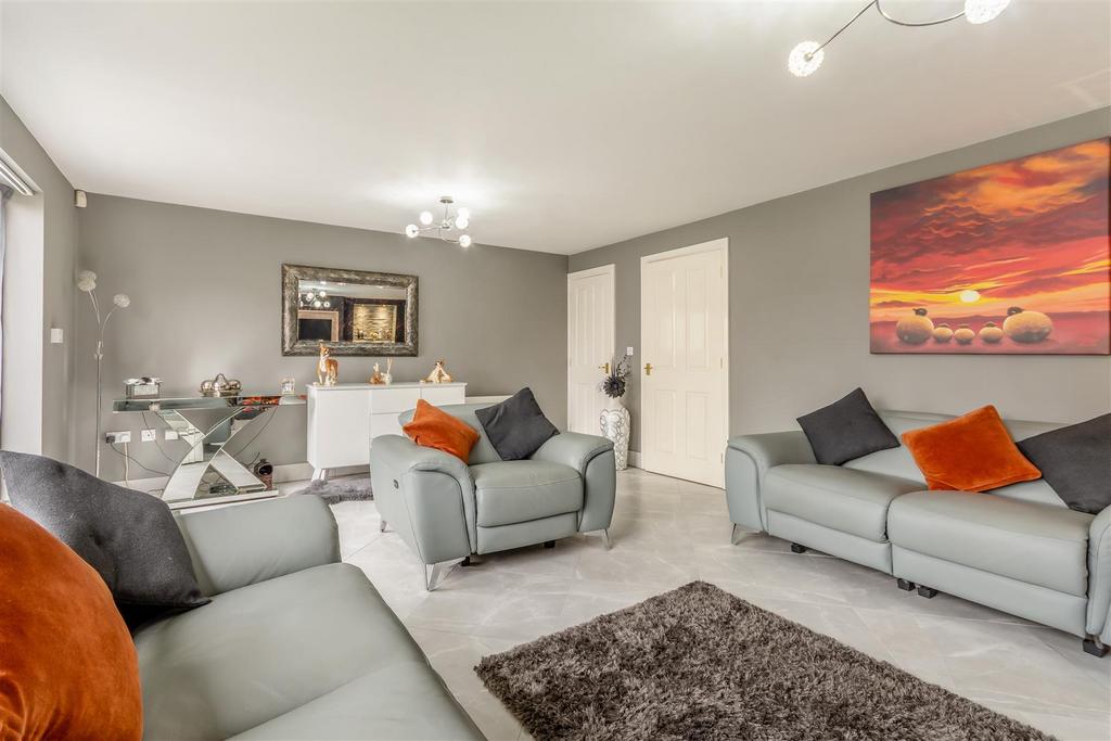 8664944-interior04.jpg