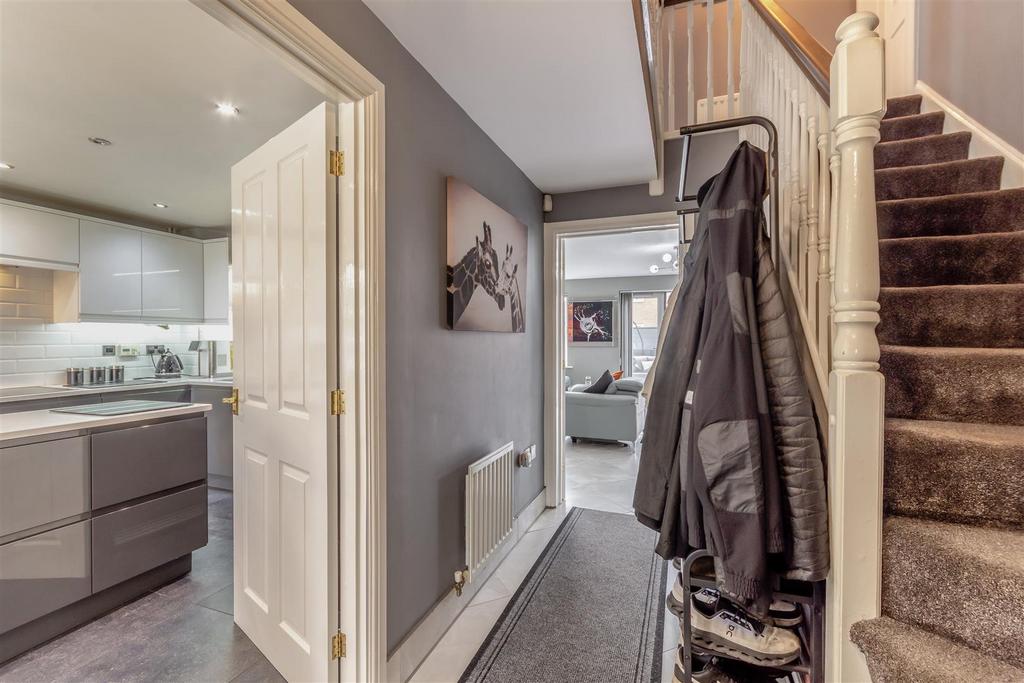 8664944-interior17.jpg