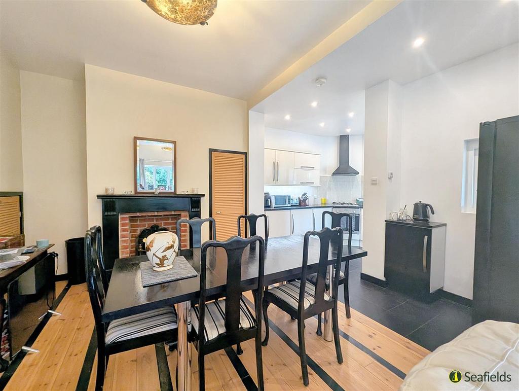 Dining Roomn