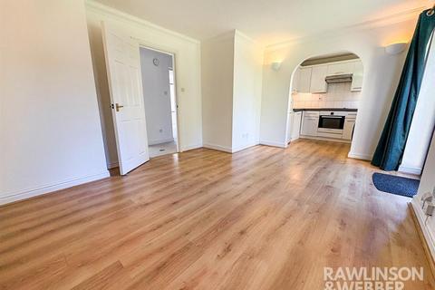 undefined, Spreighton Road, West Molesey KT8