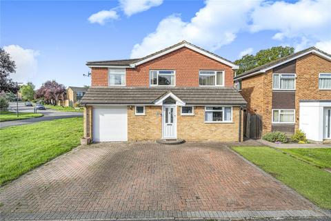 undefined, Ravens Close, Woking GU21