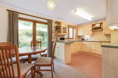 undefined, Bampton OX18