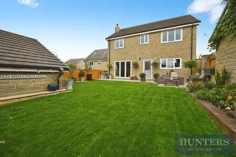 4 bedroom detached house for sale - Photo 2