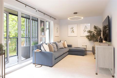 4 bedroom detached house for sale, Concorde Drive, Weybridge, KT13