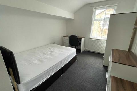 6 bedroom house to rent, Salisbury Road, Wavertree, Liverpool, Merseyside, L15