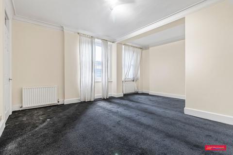 4 bedroom flat to rent, Moscow Road, London, W2