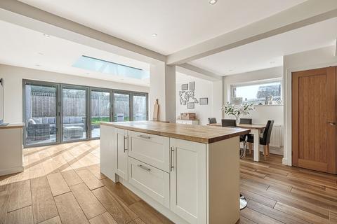 3 bedroom semi-detached house for sale, Randalls Drive, Brentwood