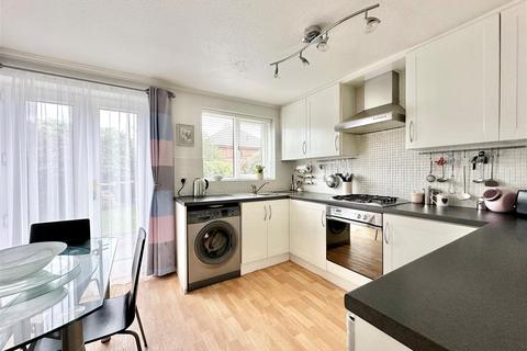 3 bedroom link detached house for sale, Peveril Gardens, Disley, Stockport
