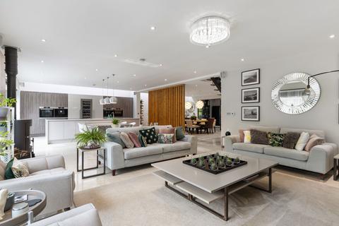 4 bedroom detached house for sale, Lower Wokingham Road, Crowthorne RG45