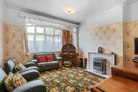 3 bedroom terraced house for sale, Vermont Road, Sutton