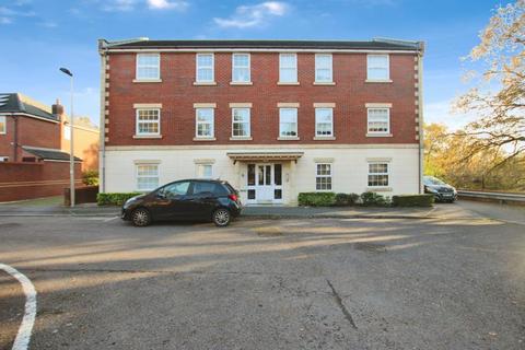 undefined, Champs Sur Marne, Bristol BS32
